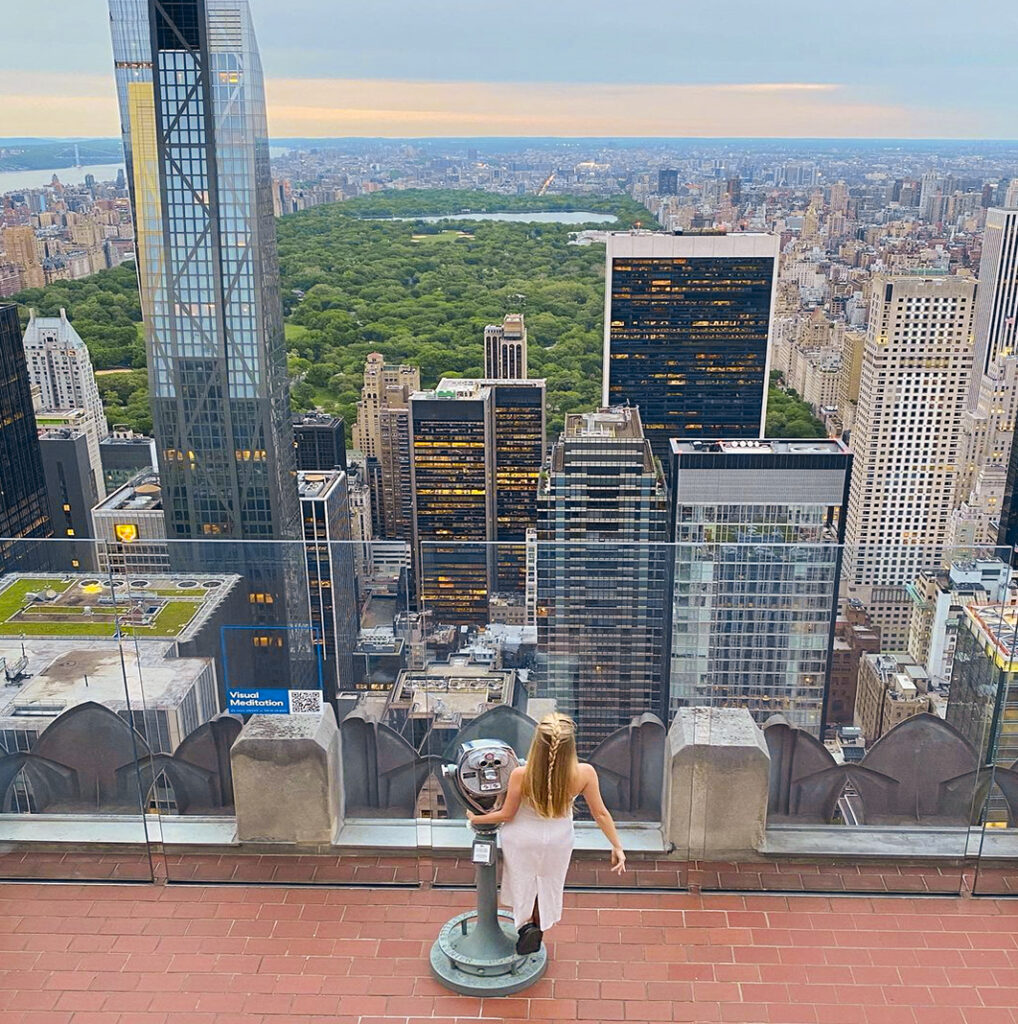 bservatie decks Top of the Rock