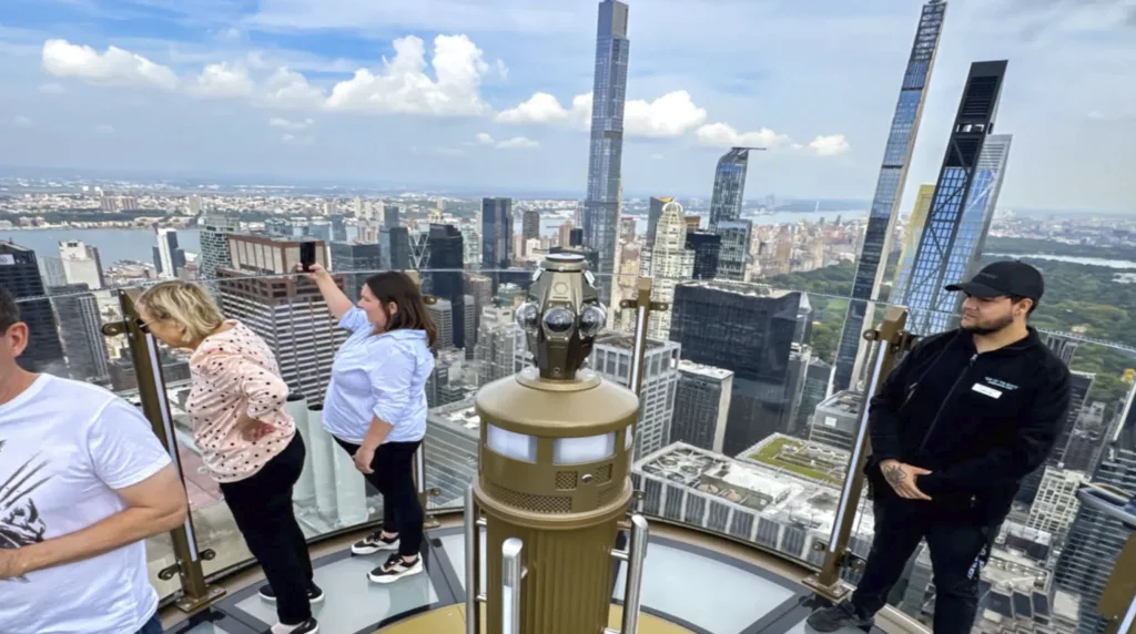 skylift-top of the rock