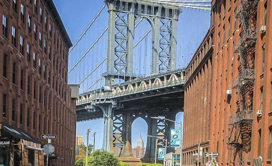 Manhattan Bridge in New York City