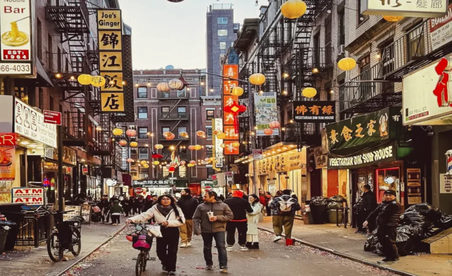 Chinatown in Queens chinatowns in New York
