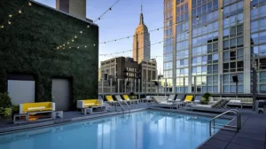 Hotels mit Pool in New York