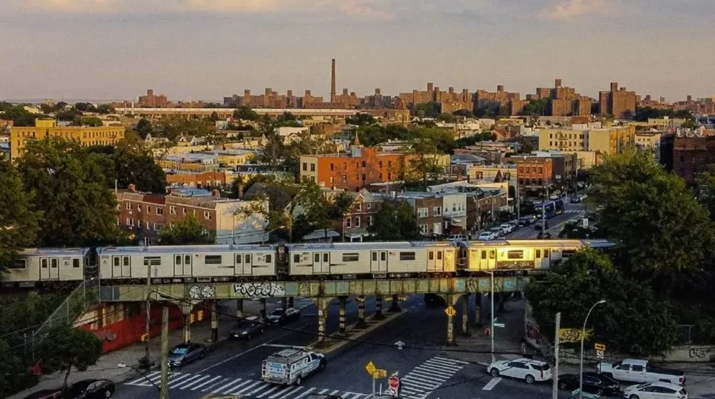 Travel Guide The Bronx, New York